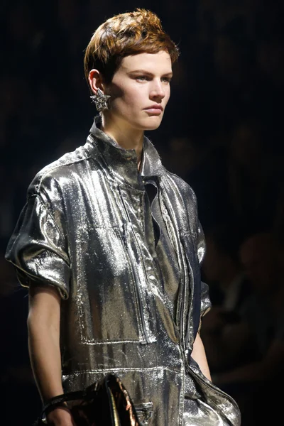 Look 73